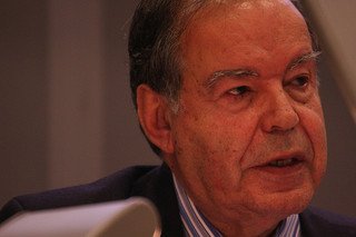 xedward-de-bono.jpg.pagespeed.ic.d0cpN0bndv edward de bono