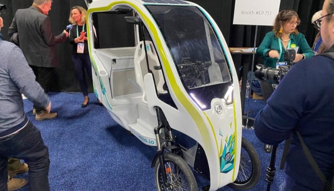 solar powered electric tricycle